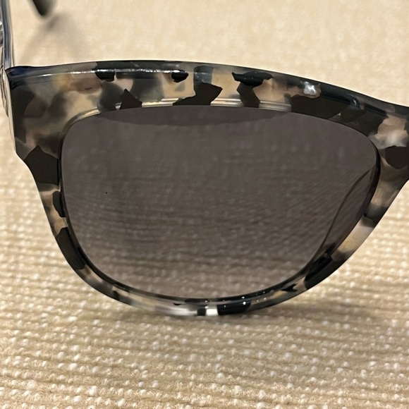 Brighton Sunglasses - Picture 5 of 9